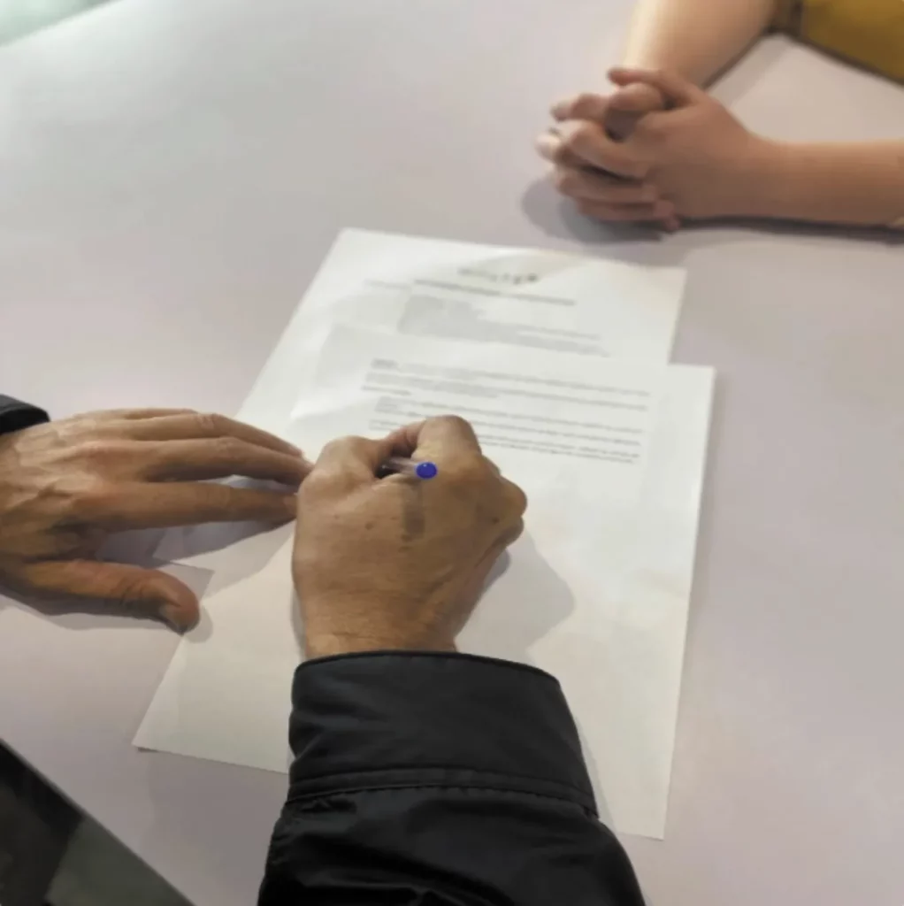 Équipe pluridisciplinaire du CHRS accompagnant les personnes vers l’autonomie